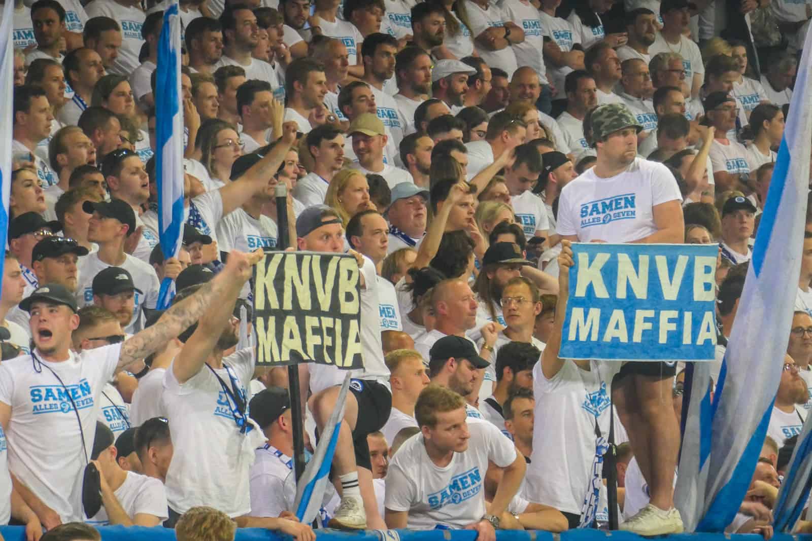 Voetbal is bijzaak op magische play-off avond bij De Graafschap – ADO