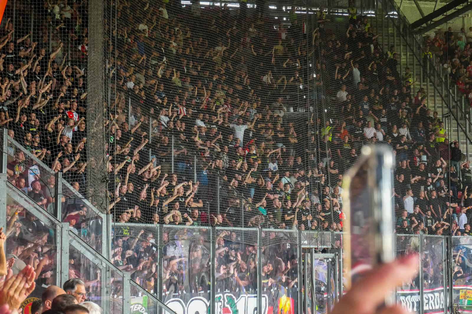 Johan Cruijff Schaal 2024: doelpuntenspektakel in uitverkocht stadion