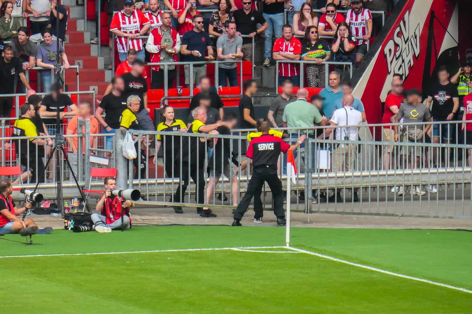 Johan Cruijff Schaal 2024: doelpuntenspektakel in uitverkocht stadion