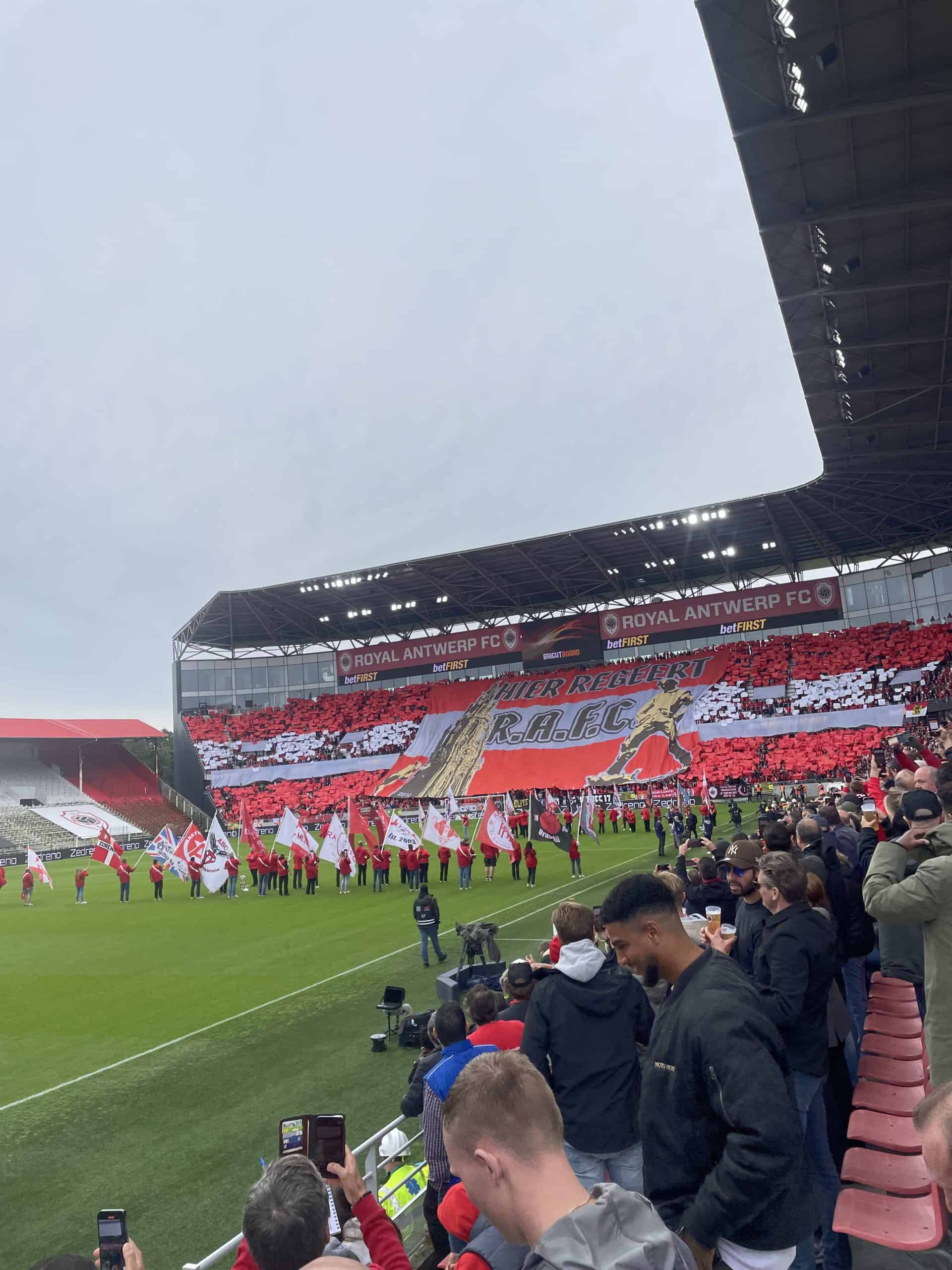 Bizarre taferelen bij Antwerpse Derby: arrestaties, vernedering en aangekondigde staking