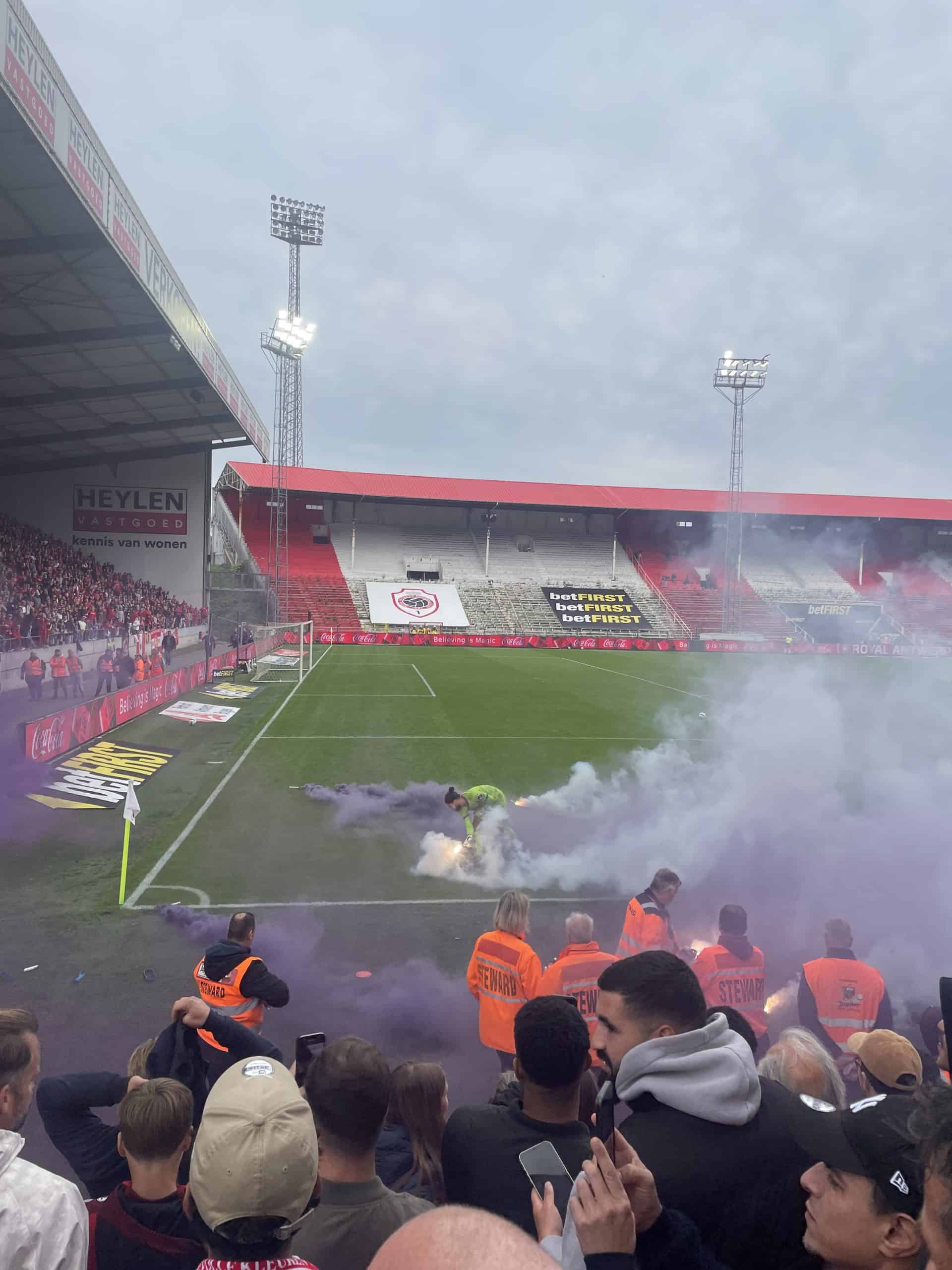 Bizarre taferelen bij Antwerpse Derby: arrestaties, vernedering en aangekondigde staking