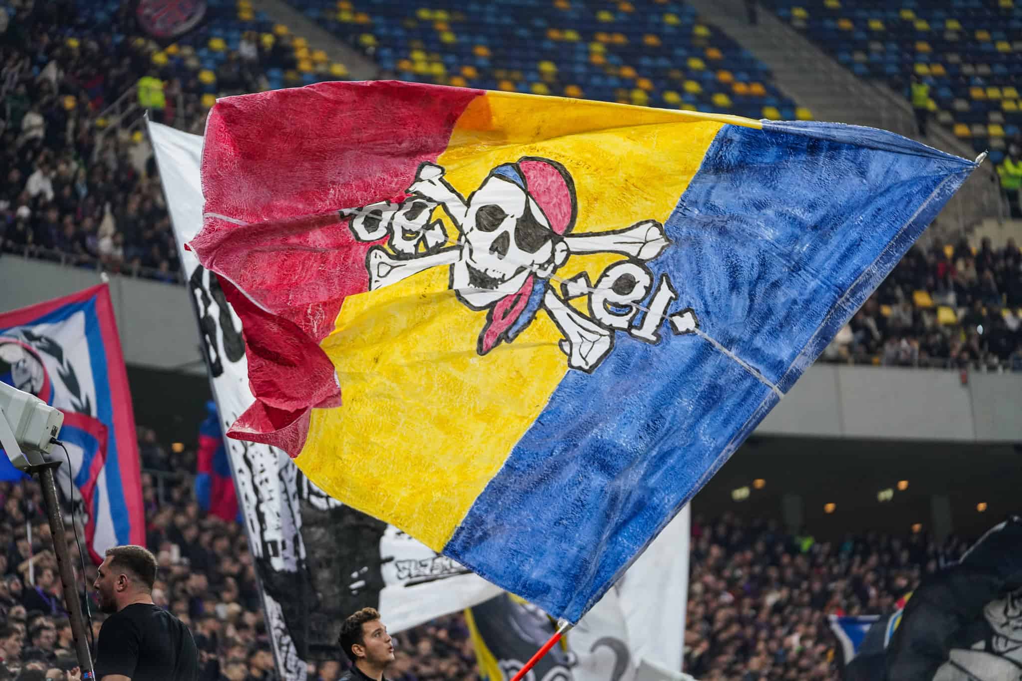 FCSB Rapid Boekarest 13