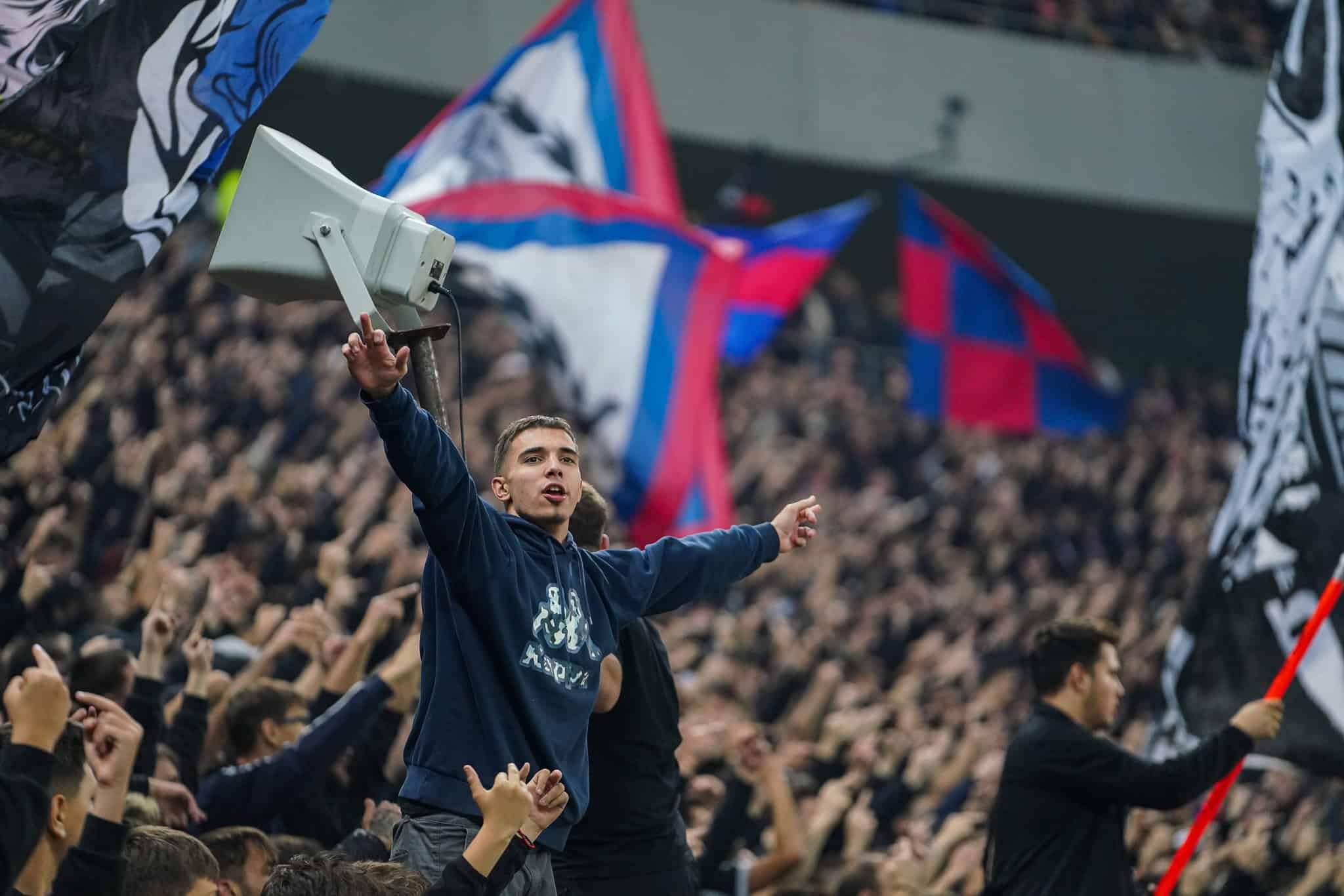 FCSB Rapid Boekarest 19