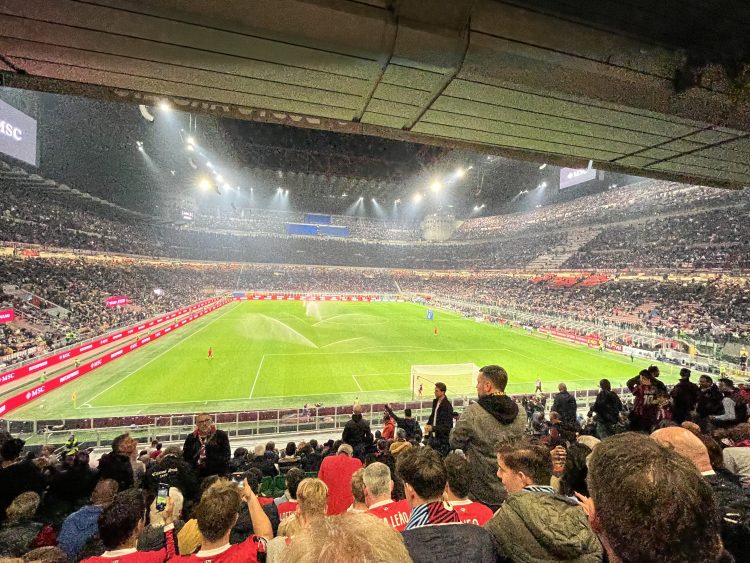 AC Milan San Siro Stadion Marco van Basten