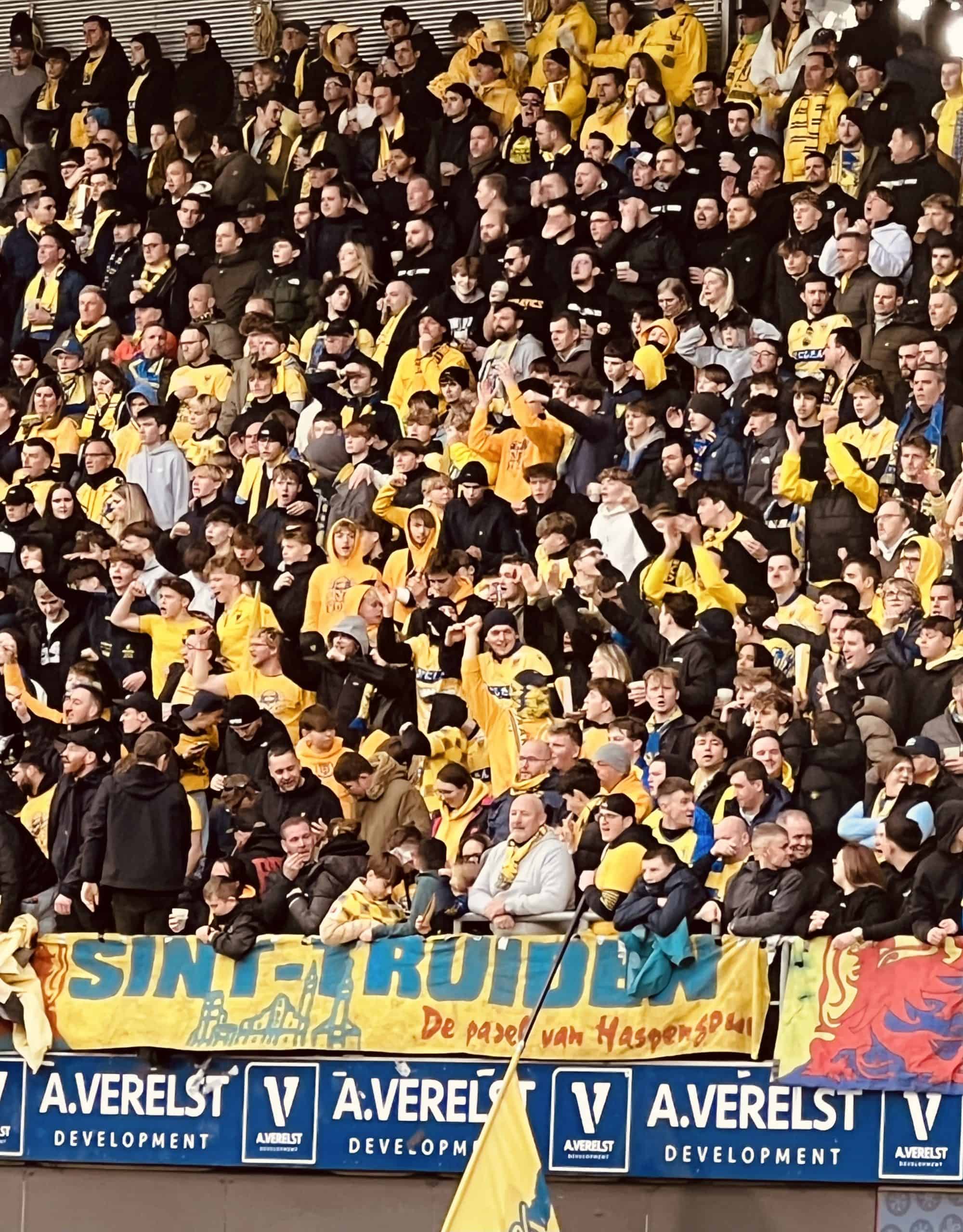 VAR man of the match bij Limburgse derby tussen STVV en Genk