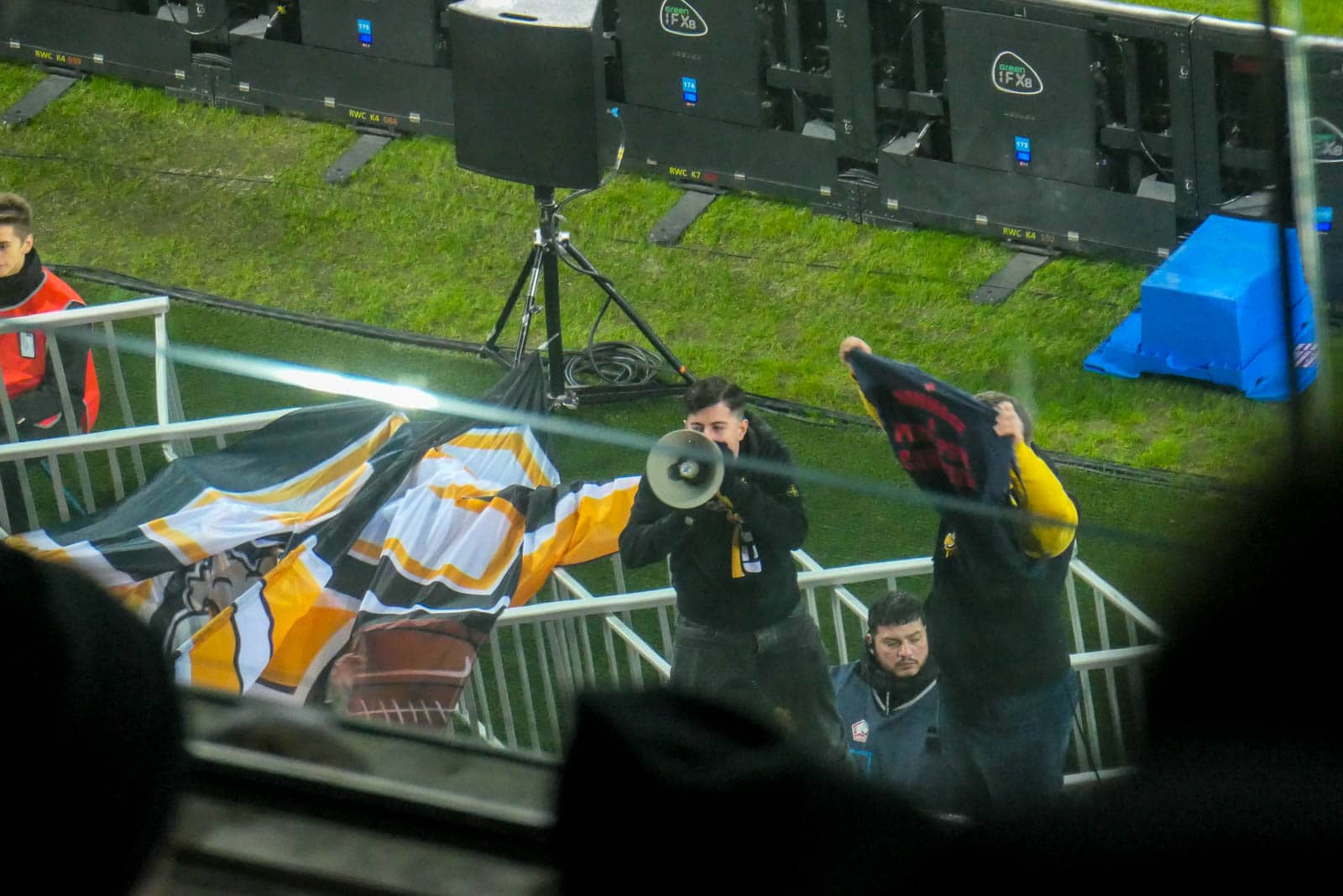 Groundhop bij Lille krijgt kleur dankzij Brigade Loire van Nantes