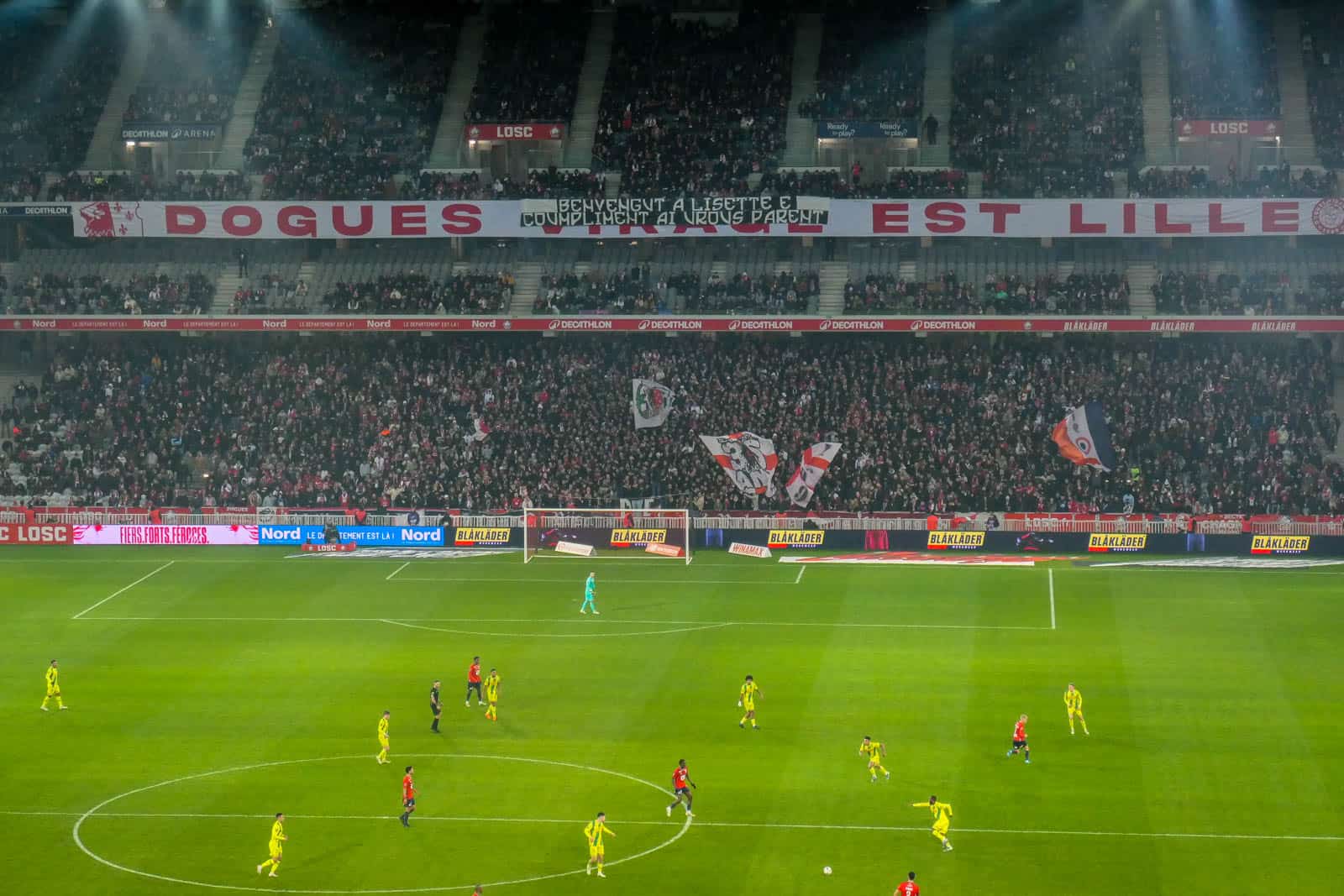 Groundhop bij Lille krijgt kleur dankzij Brigade Loire van Nantes