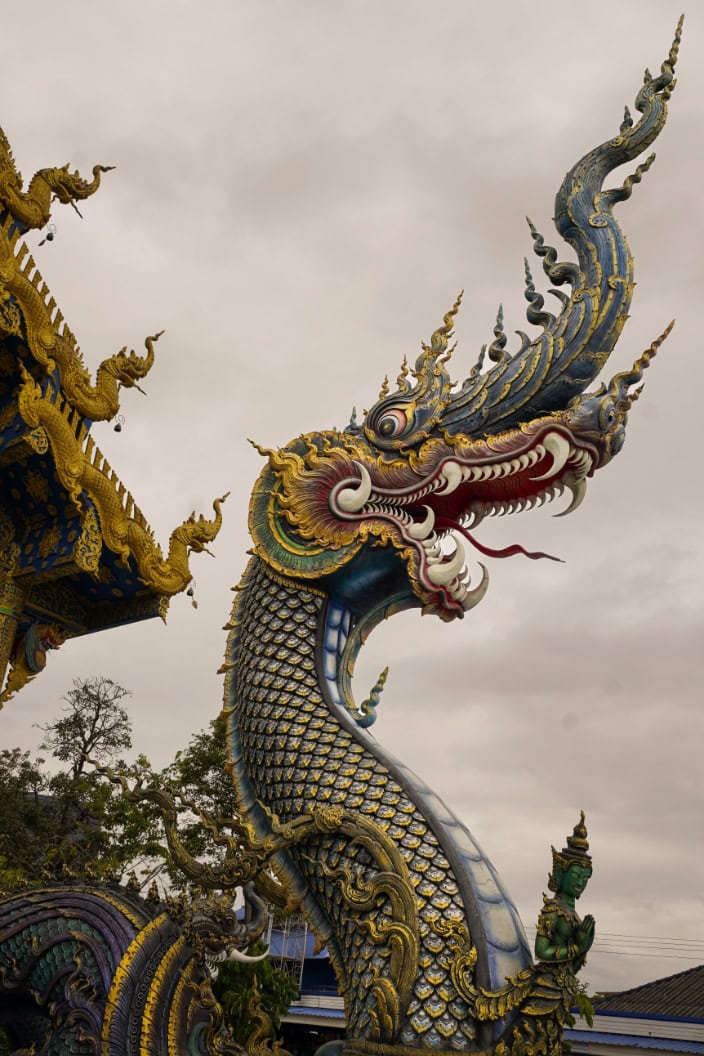 Blauwe tempel in Chiang Rai 2