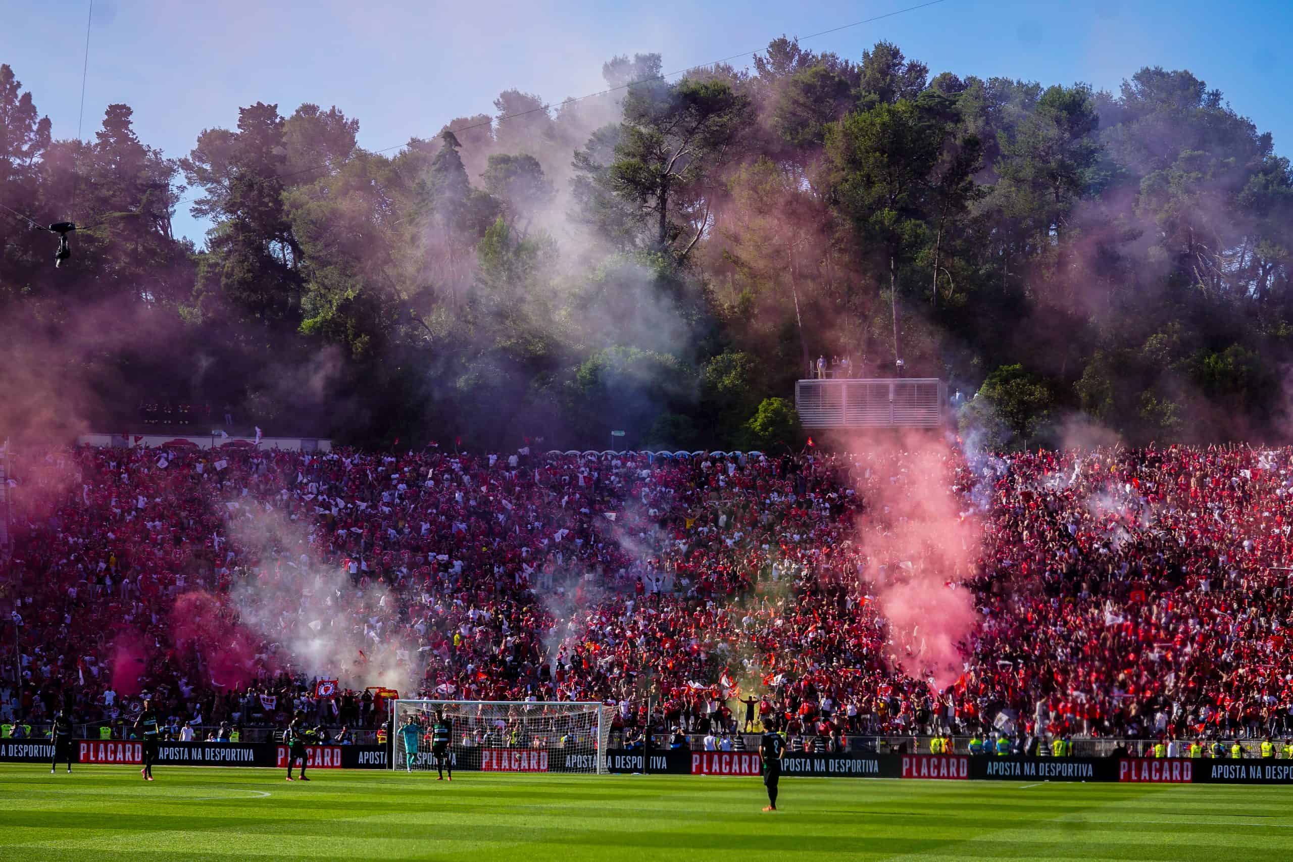 Wedstrijd van de eeuw; gekkenhuis bij bekerfinale Sporting – Benfica