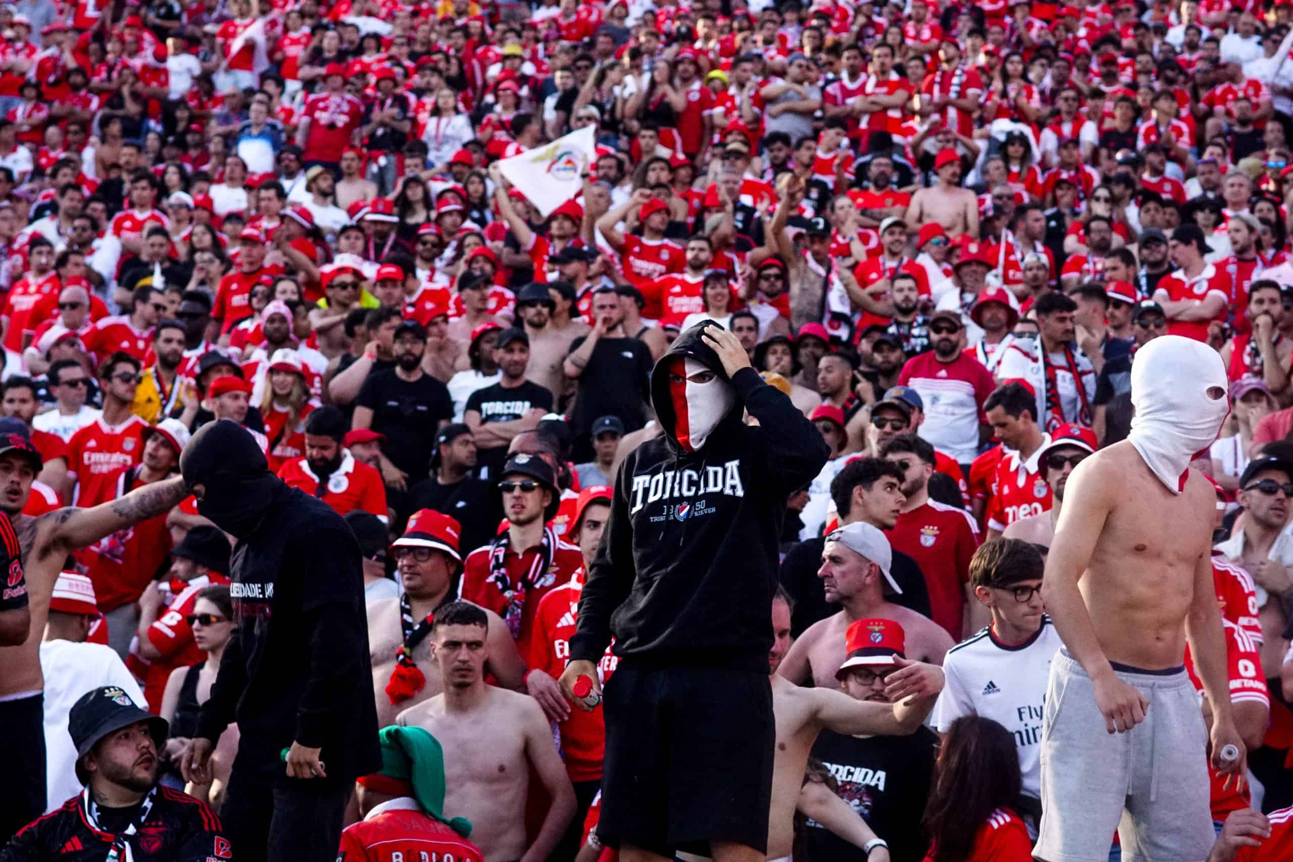 Wedstrijd van de eeuw; gekkenhuis bij bekerfinale Sporting – Benfica