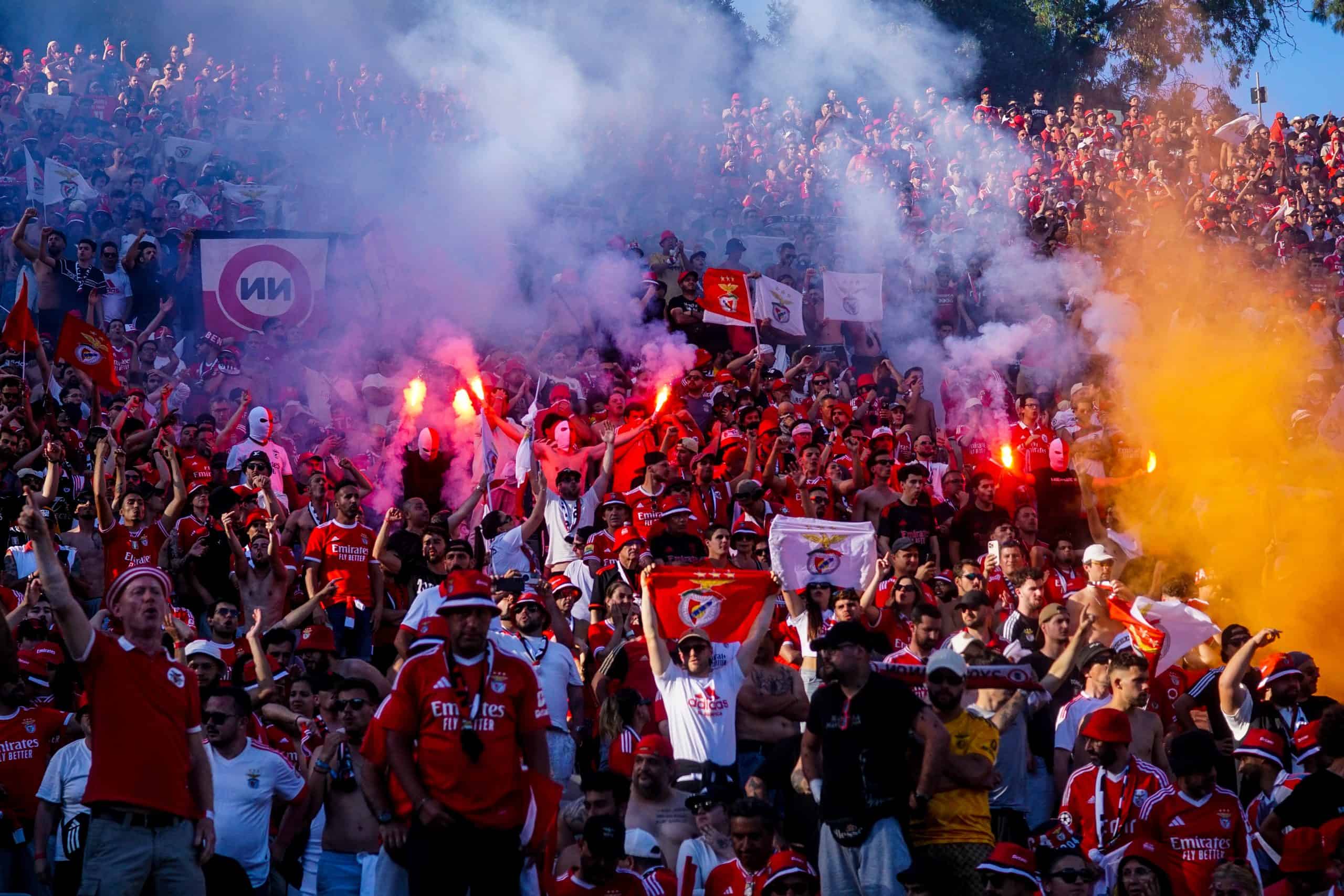 Wedstrijd van de eeuw; gekkenhuis bij bekerfinale Sporting – Benfica