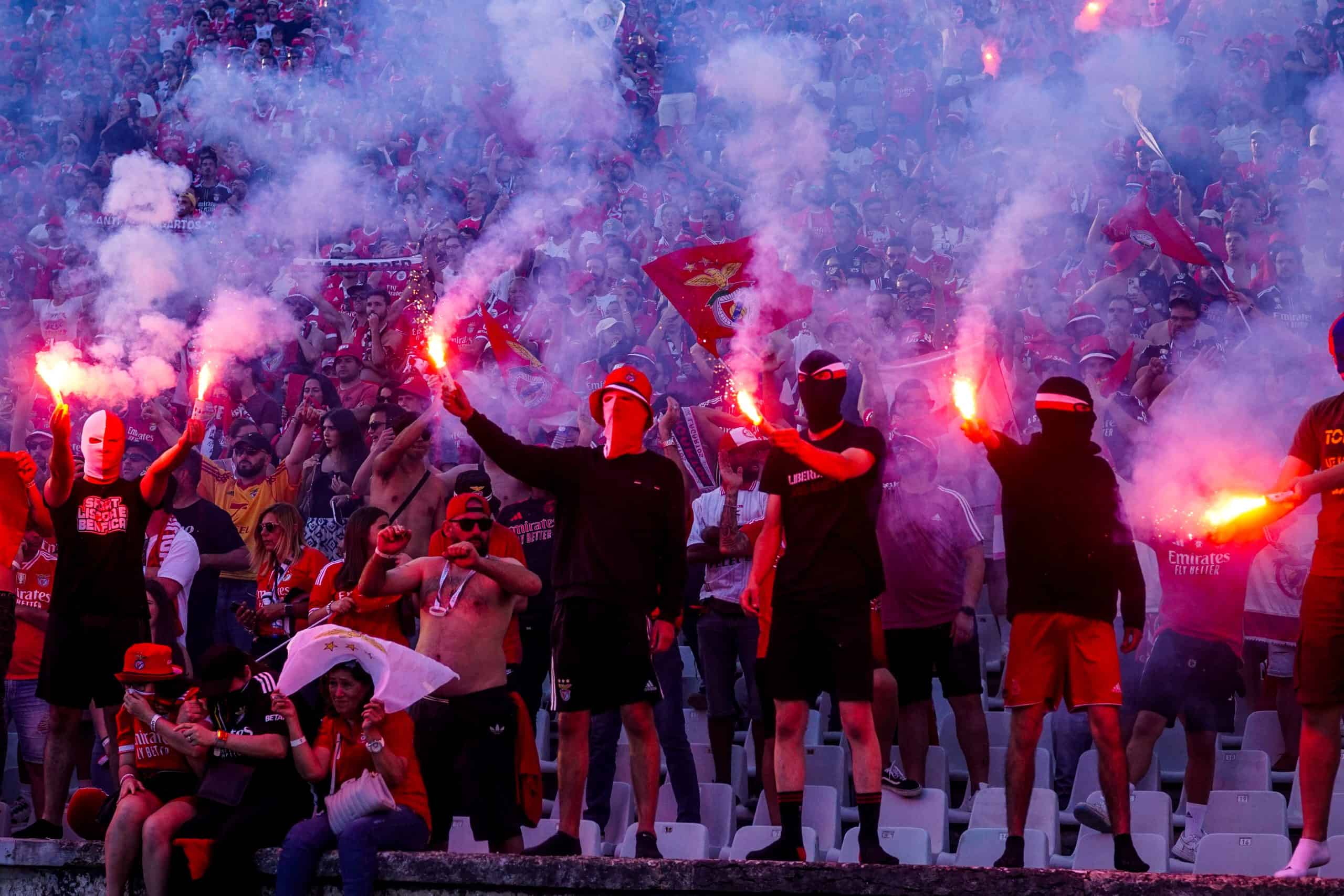 Wedstrijd van de eeuw; gekkenhuis bij bekerfinale Sporting – Benfica