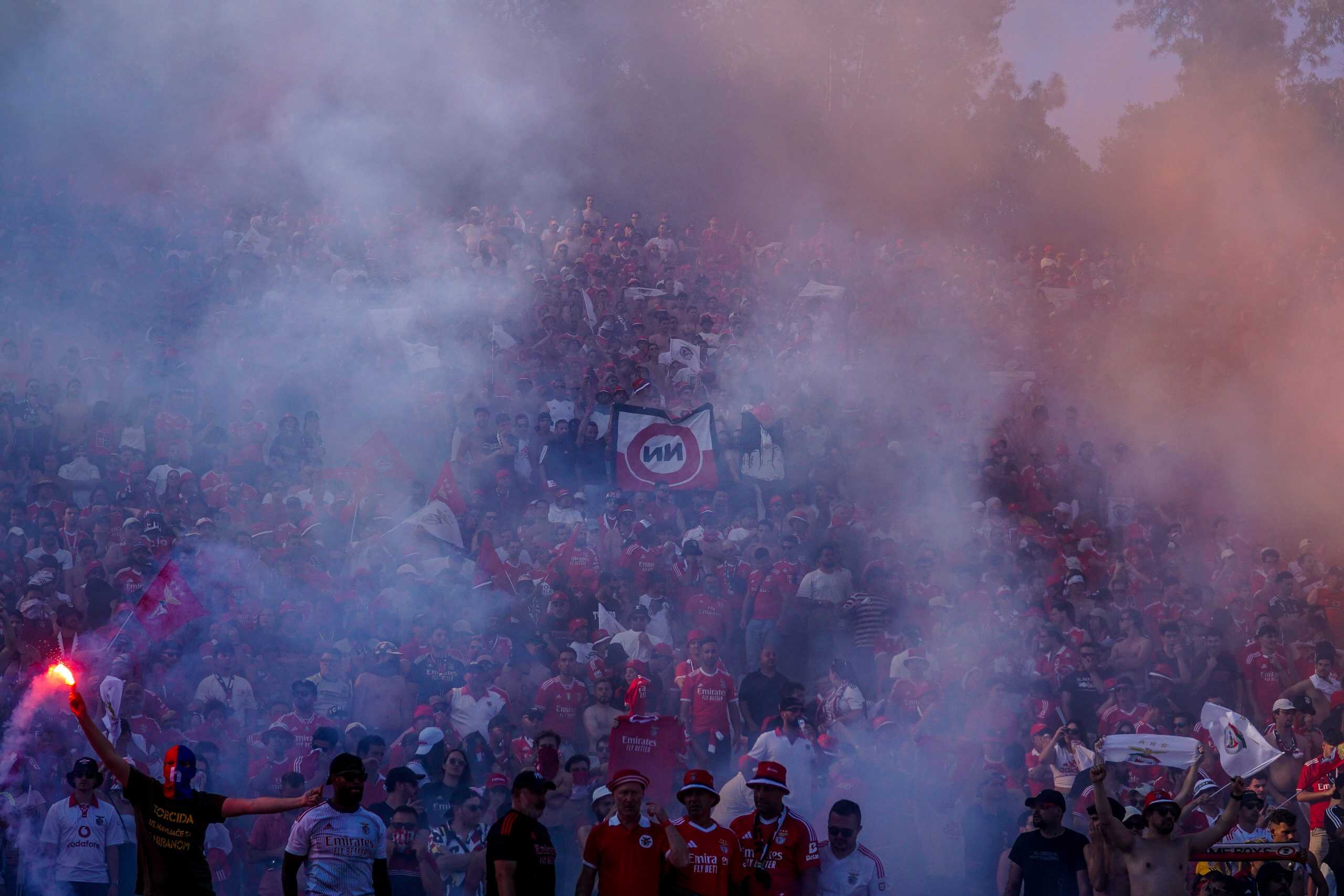 Wedstrijd van de eeuw; gekkenhuis bij bekerfinale Sporting – Benfica