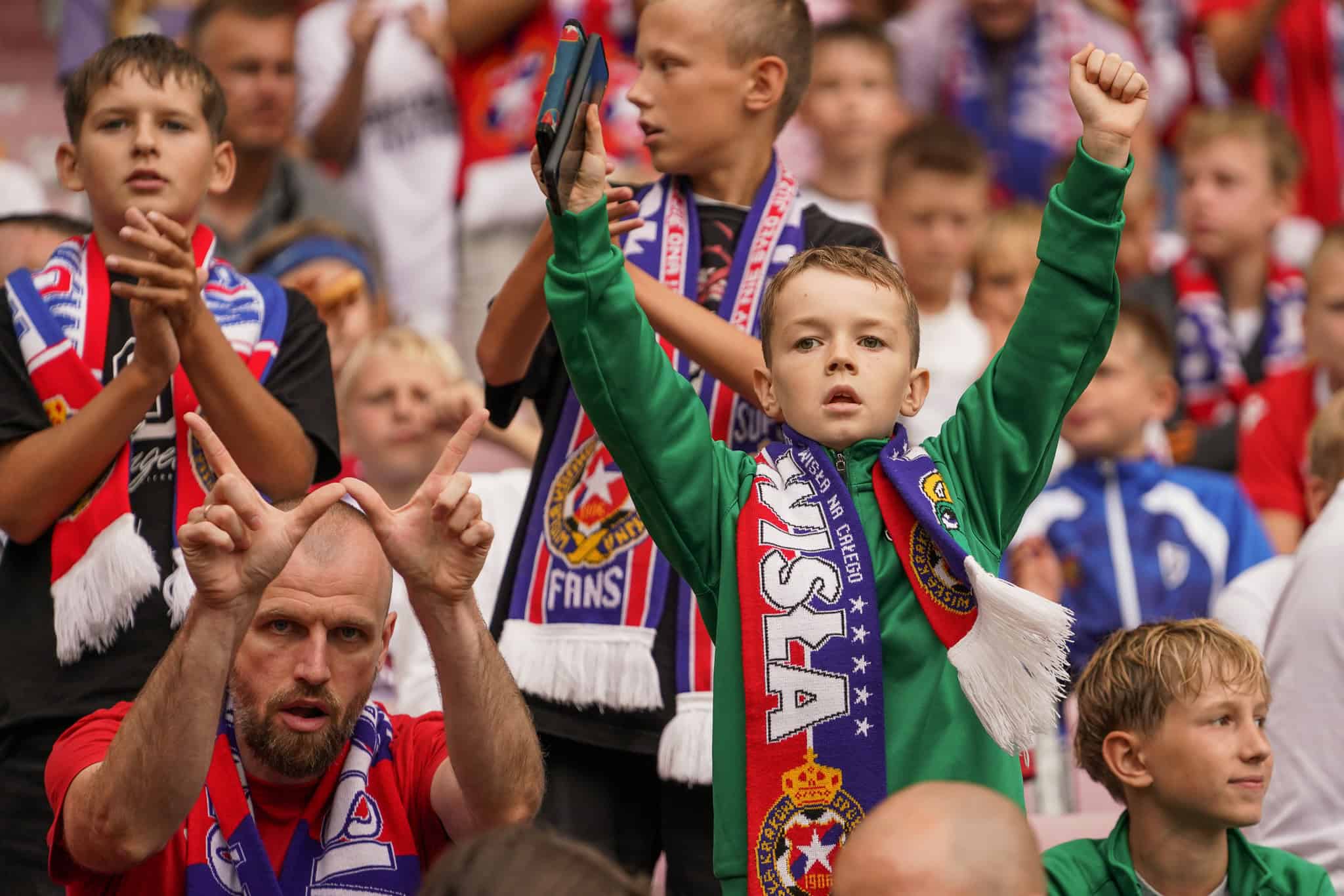 Wisla Krakau: gevallen topclub op het veld, springlevend op de tribune