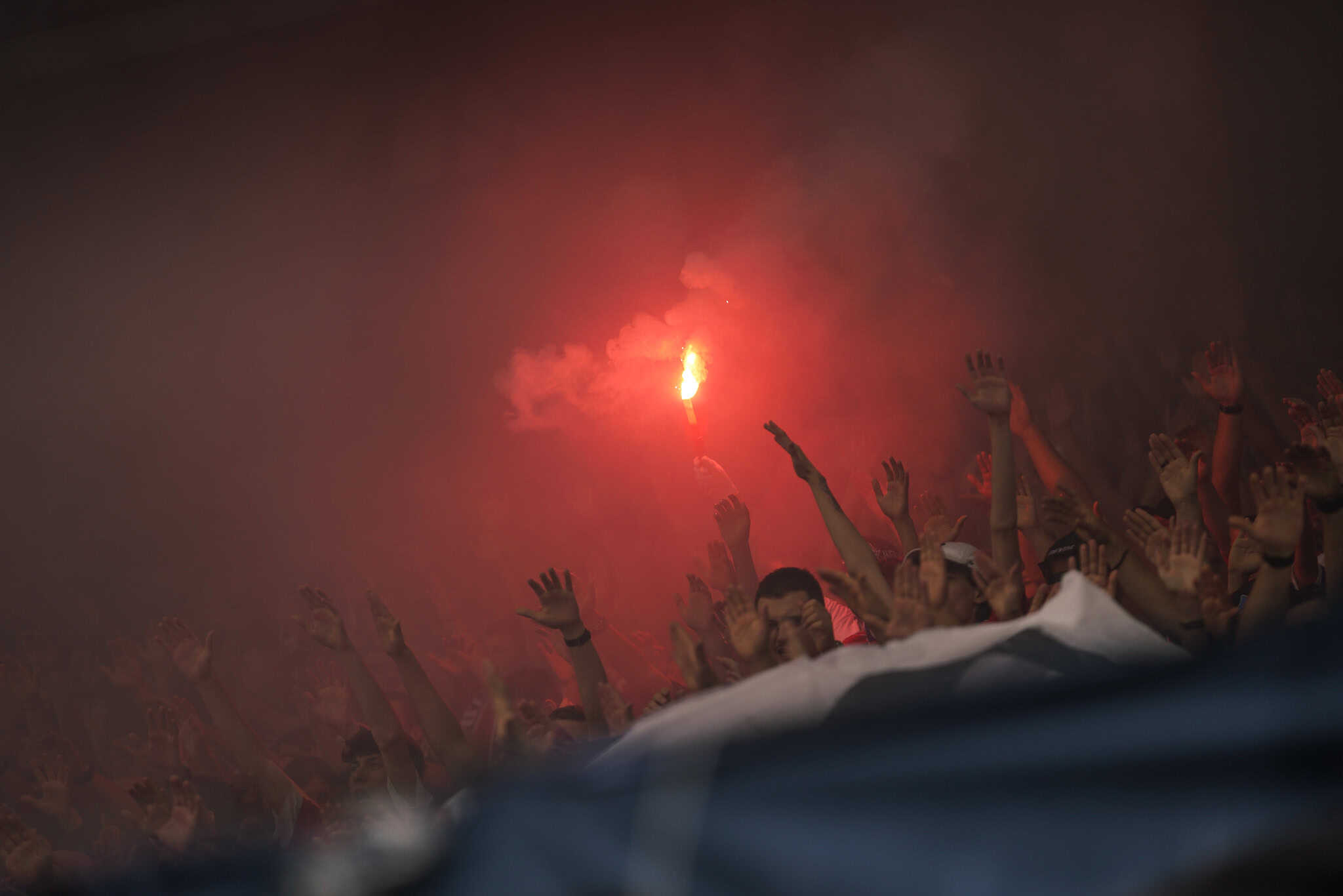 Wisla Krakau: gevallen topclub op het veld, springlevend op de tribune