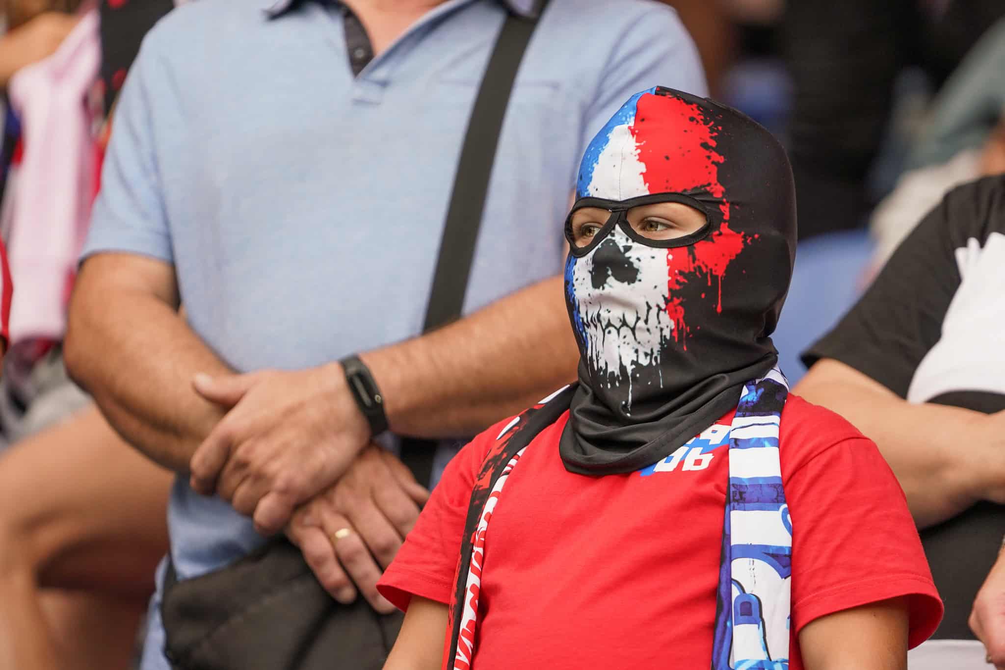 Wisla Krakau: gevallen topclub op het veld, springlevend op de tribune