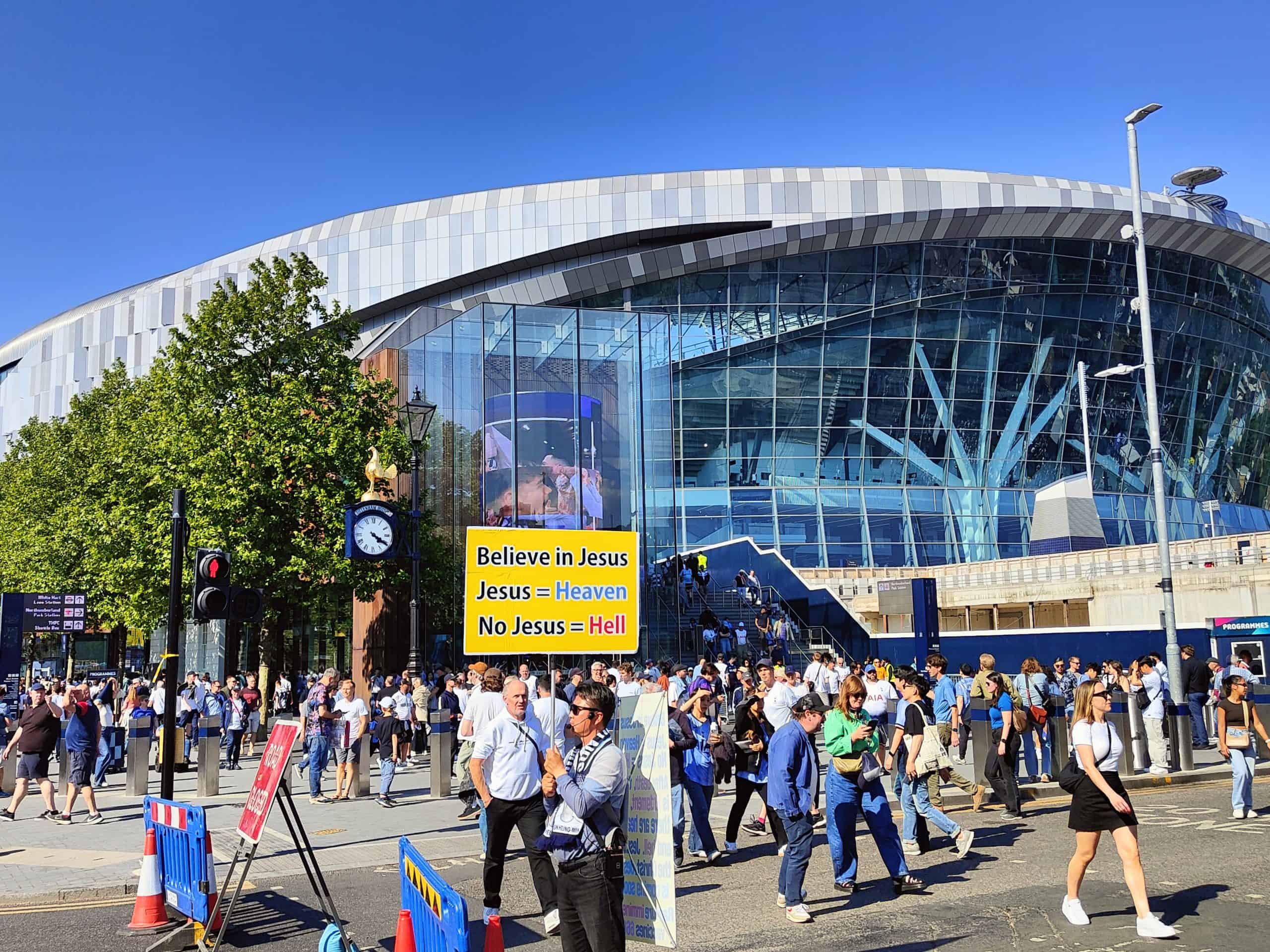 Het hele gave Tottenham Hotspur Stadium