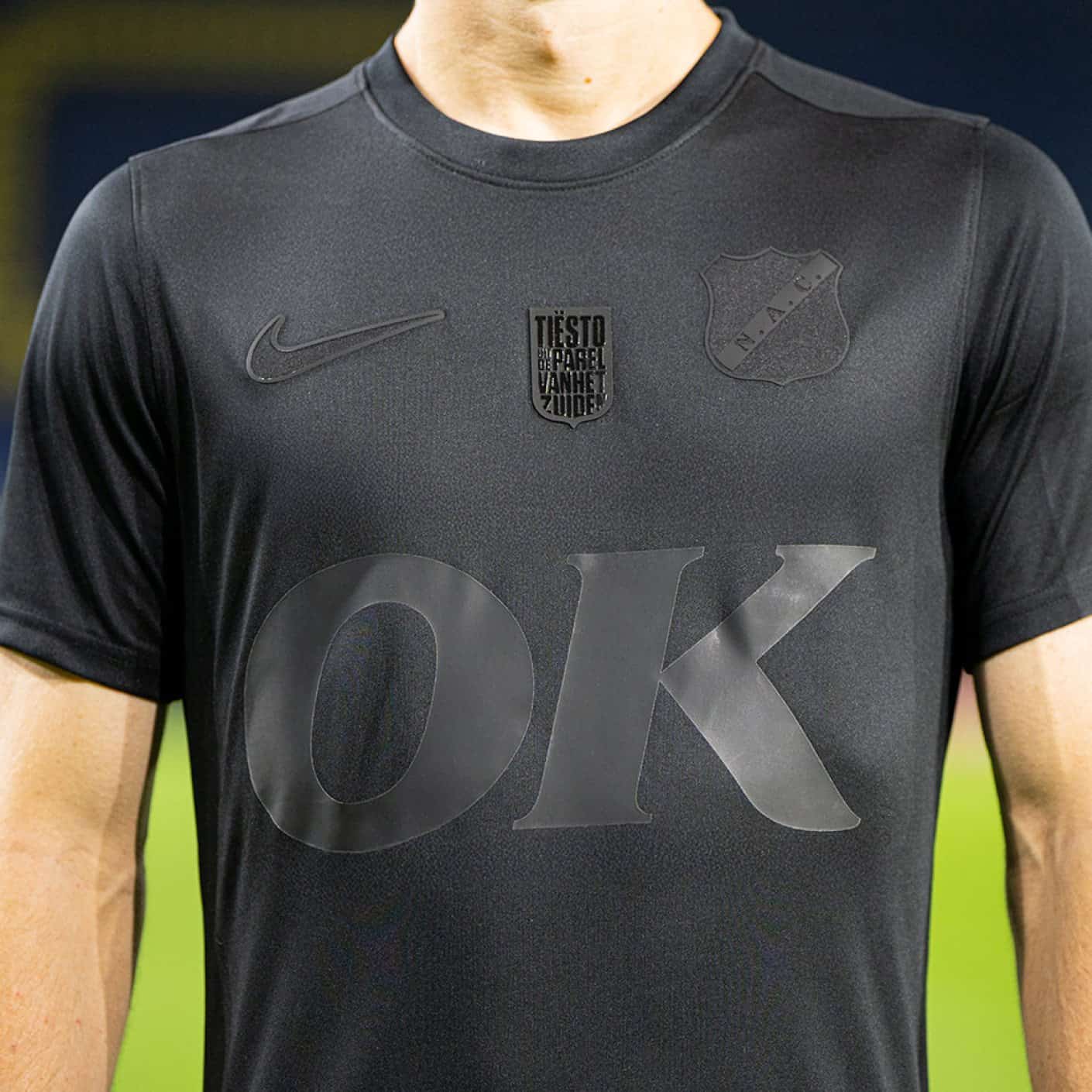 335126 nike nac x tiesto uitshirt 2025