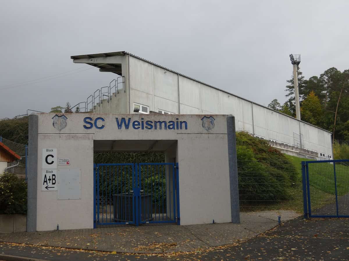 waldstadion weismain1