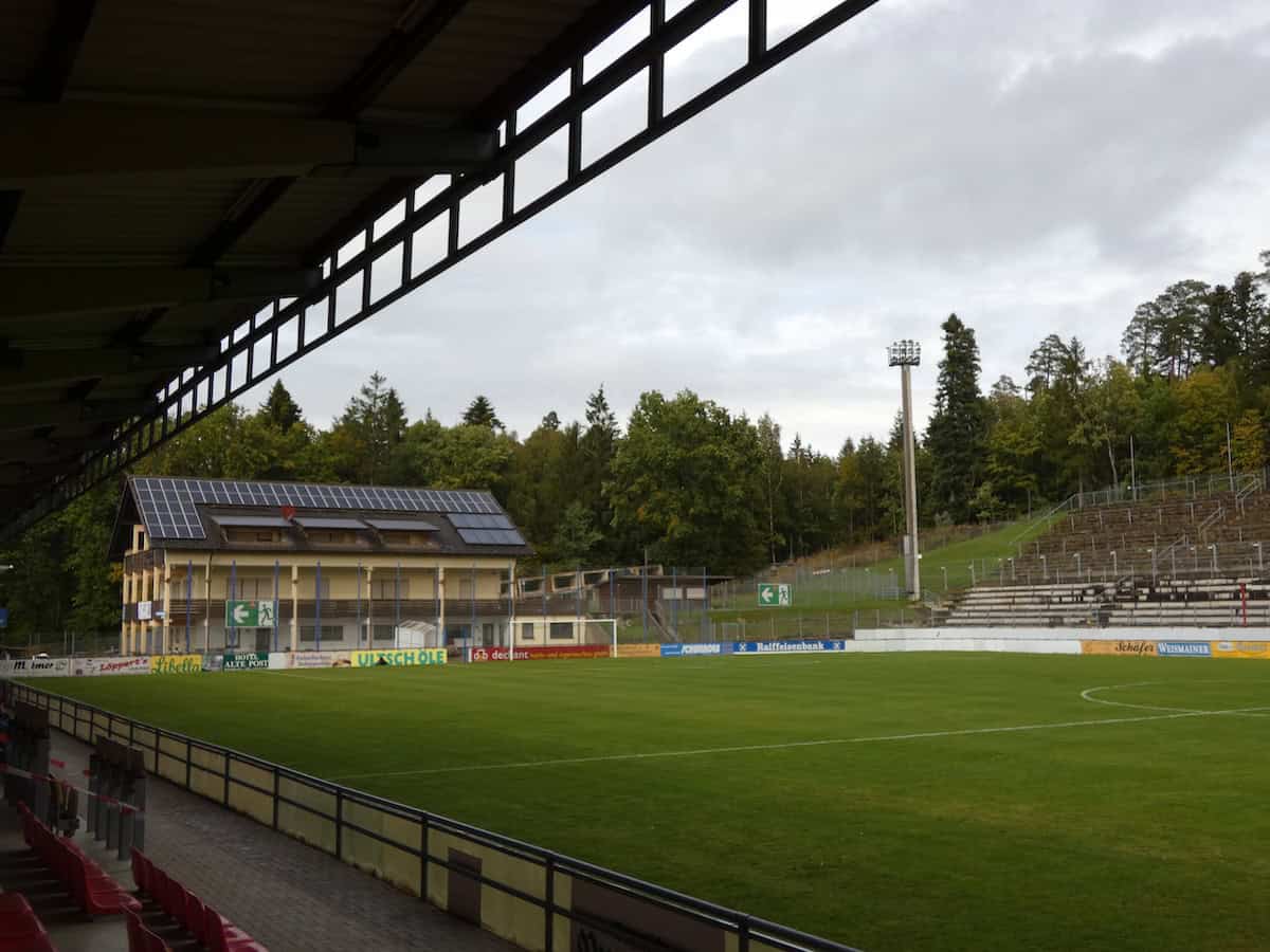 waldstadion weismain6