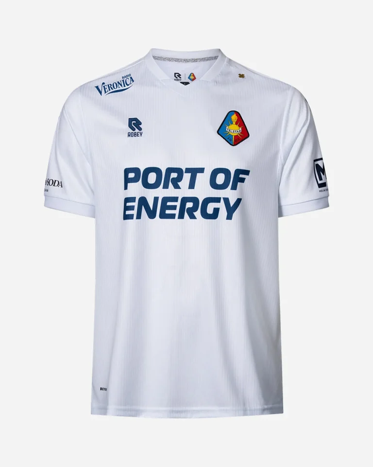 Het witte thuisshirt van Telstar voor het seizoen 2026-2027, met de sponsor Port of Energy